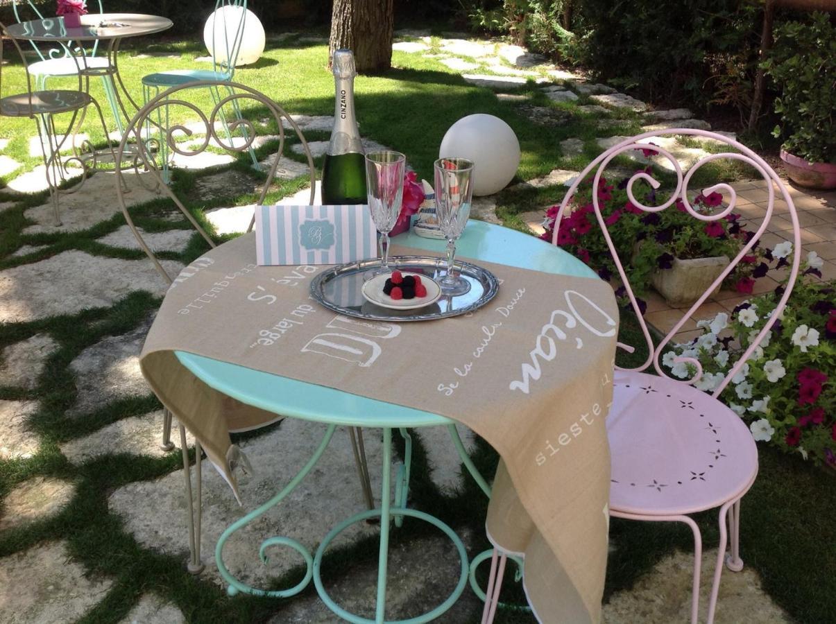 Bed and Breakfast A Casa Di Lolu Grottammare Exterior foto