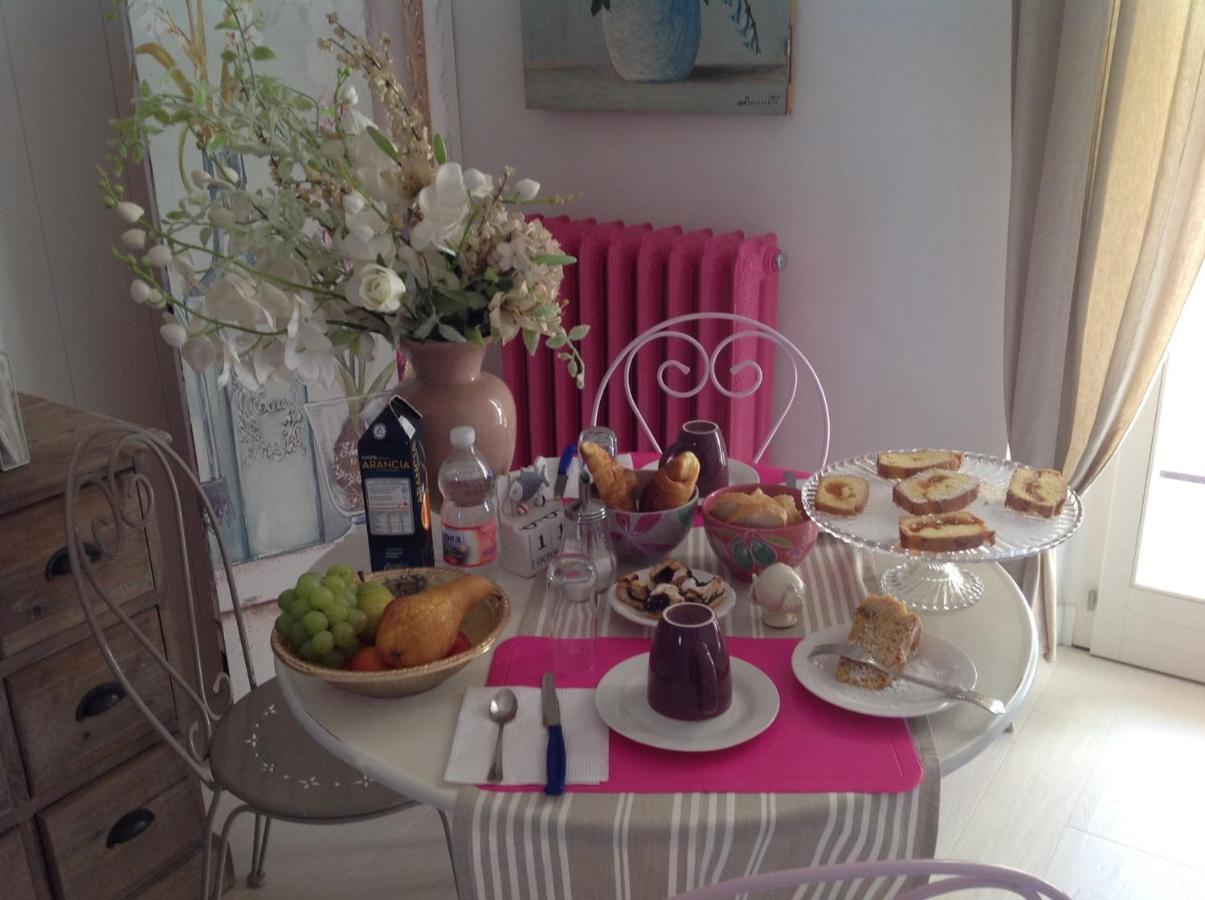 Bed and Breakfast A Casa Di Lolu Grottammare Exterior foto